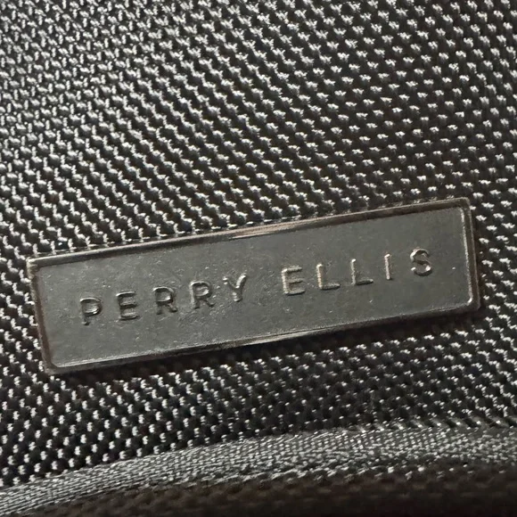 Perry Ellis Bookbag For Laptop New With Tags - Picture 6 of 7